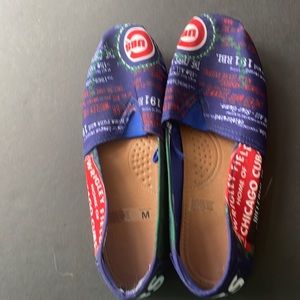 CHICAGO CUBS MLB shoes Womans medium